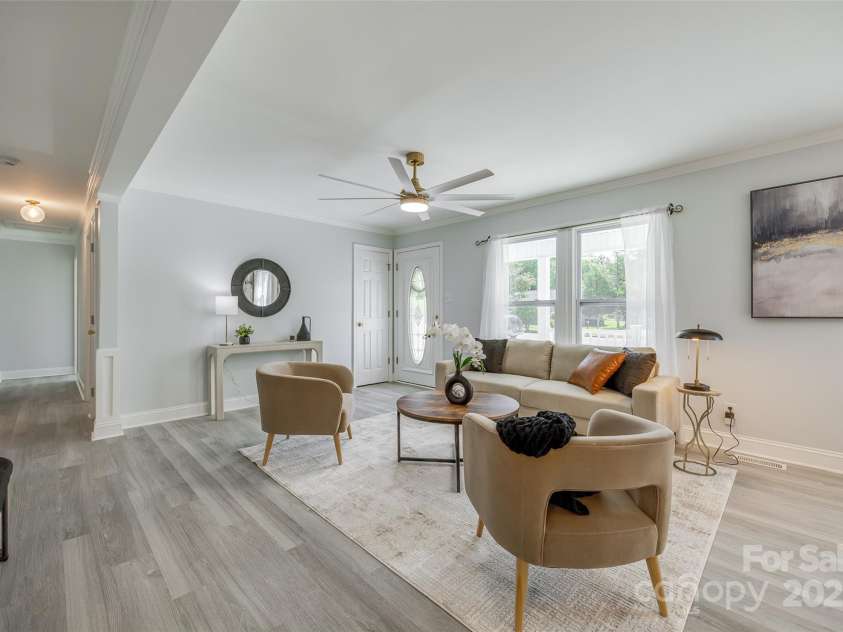 1090 Bowser Street, Rock Hill, SC 29730.  MLS# CAR4249644, YatesRealty ID 15586. 