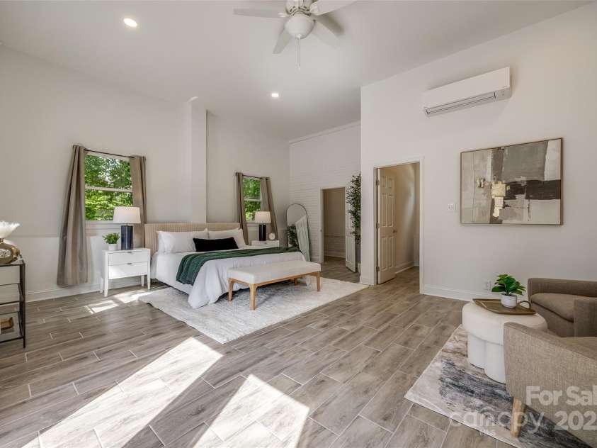 1090 Bowser Street, Rock Hill, SC 29730.  MLS# CAR4249644, YatesRealty ID 15586. 