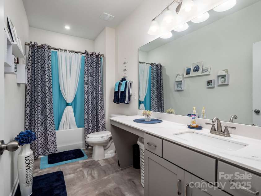 6381 Trinity Crossing Circle, Kannapolis, NC 28081.  MLS# CAR4255870, YatesRealty ID 15587. 