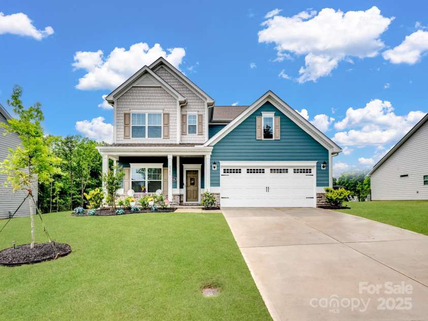 6381 Trinity Crossing Circle, Kannapolis, NC 28081.  MLS# CAR4255870, YatesRealty ID 15587. 