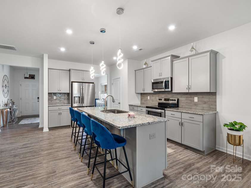 6381 Trinity Crossing Circle, Kannapolis, NC 28081.  MLS# CAR4255870, YatesRealty ID 15587. 