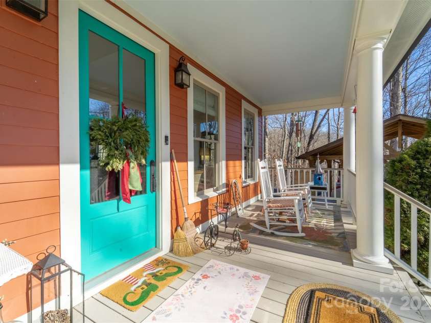 1226 Monteith Branch Road, Sylva, NC 28779.  MLS# CAR4333862, YatesRealty ID 15588. 