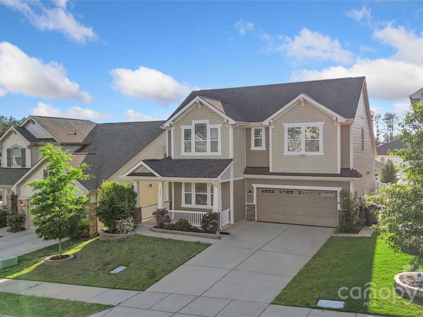 16134 Kelby Cove, Charlotte, NC 28278.  MLS# CAR4252039, YatesRealty ID 15588. 