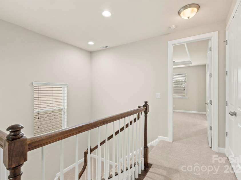 16134 Kelby Cove, Charlotte, NC 28278.  MLS# CAR4252039, YatesRealty ID 15588. 