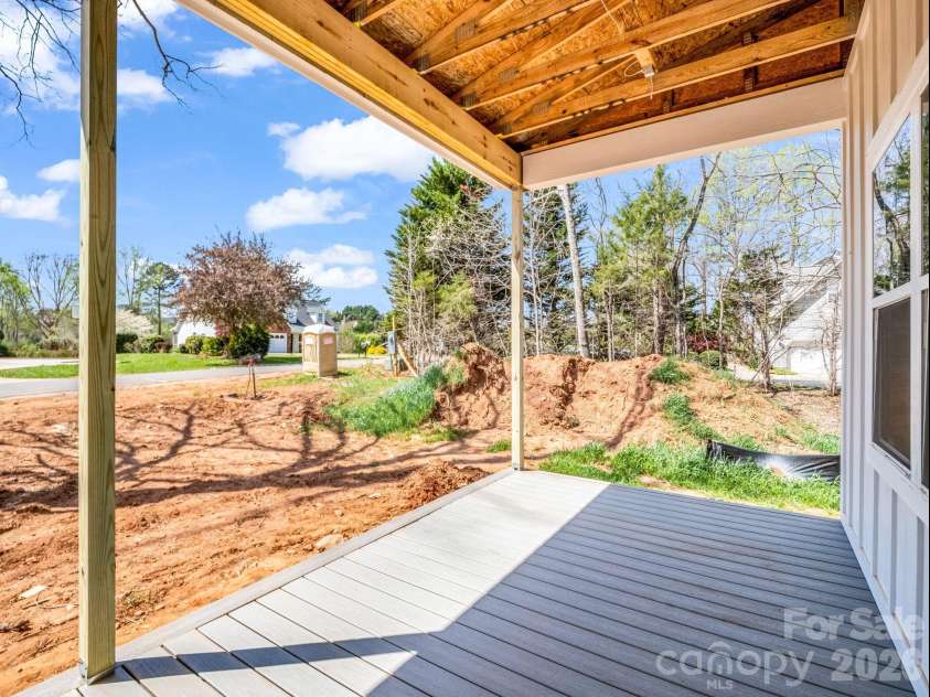 285 Woodridge Drive, Rutherfordton, NC 28139.  MLS# CAR4364199, YatesRealty ID 15589. 