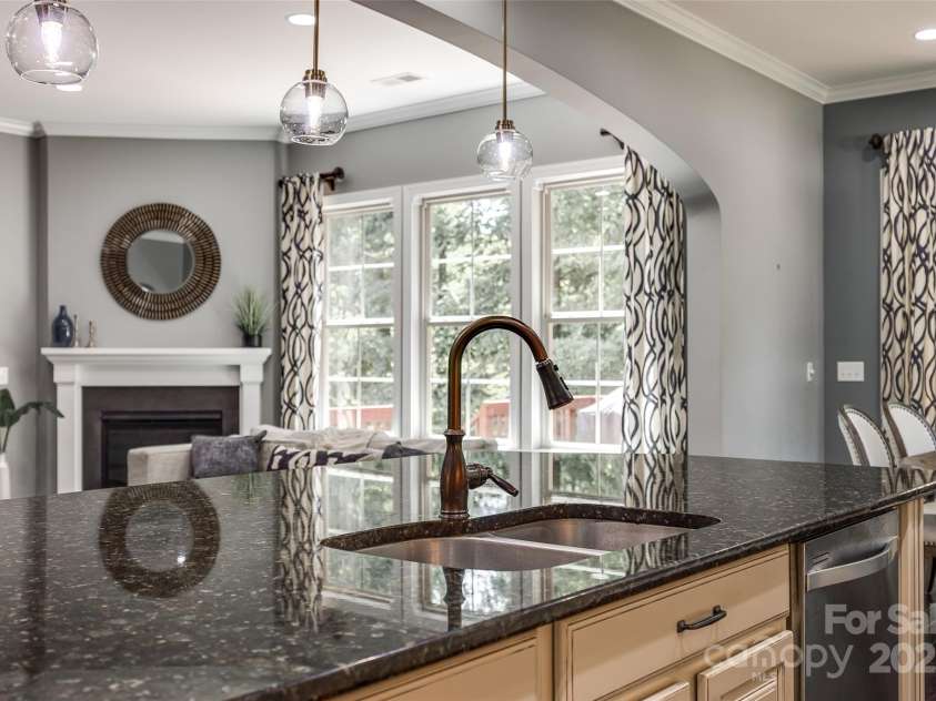 618 Chase Court, Fort Mill, SC 29708.  MLS# CAR4250416, YatesRealty ID 15589. 