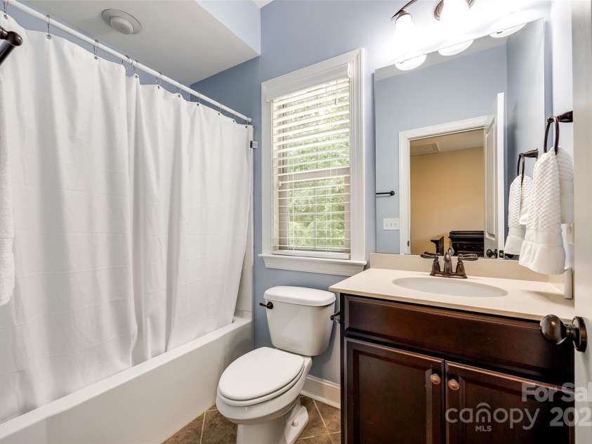 618 Chase Court, Fort Mill, SC 29708.  MLS# CAR4250416, YatesRealty ID 15589. 