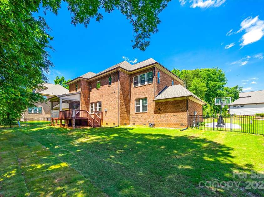618 Chase Court, Fort Mill, SC 29708.  MLS# CAR4250416, YatesRealty ID 15589. 