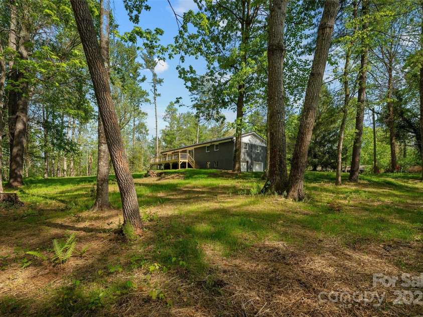 75 White Pine Drive, Fletcher, NC 28732.  MLS# CAR4251486, YatesRealty ID 15590. Large Back Yard