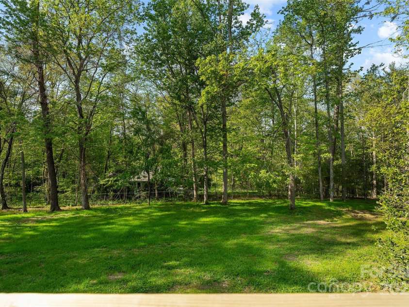 75 White Pine Drive, Fletcher, NC 28732.  MLS# CAR4251486, YatesRealty ID 15590. Large Semi-private Backyard