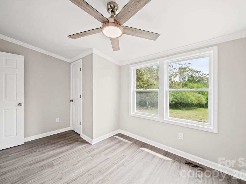 8592 Amanda Lane, Norwood, NC 28128.  MLS# CAR4368057, YatesRealty ID 15590. 