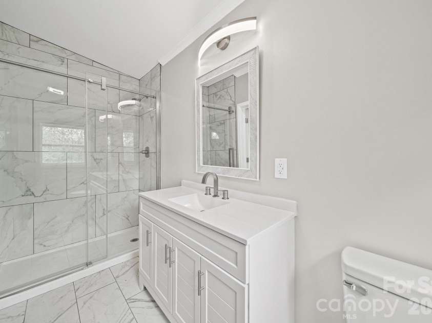 8592 Amanda Lane, Norwood, NC 28128.  MLS# CAR4368057, YatesRealty ID 15590. 