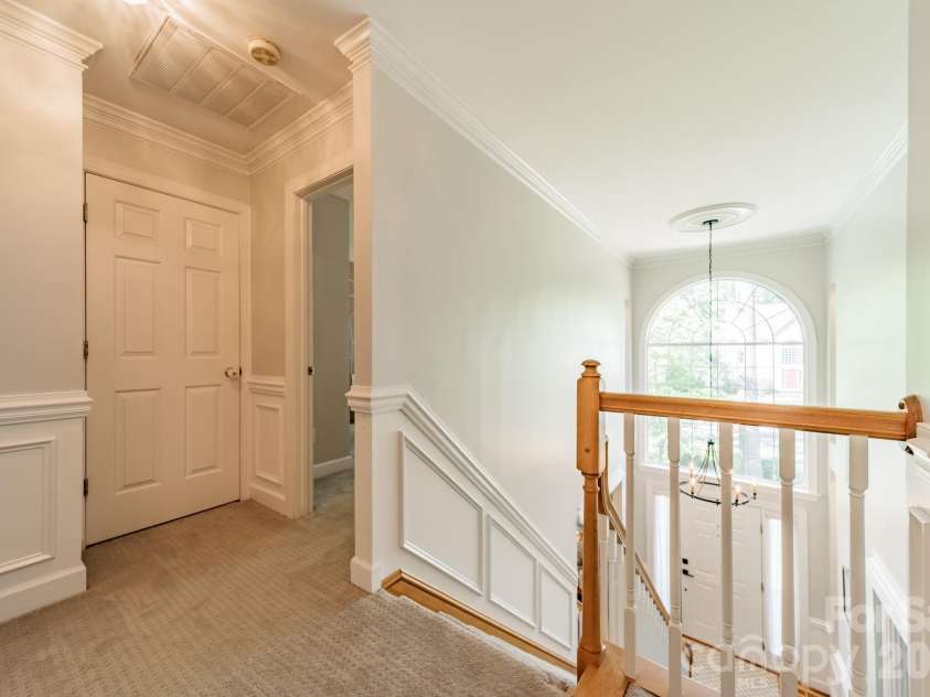 109 Lake Pine Road, Mooresville, NC 28117.  MLS# CAR4370847, YatesRealty ID 15591. 