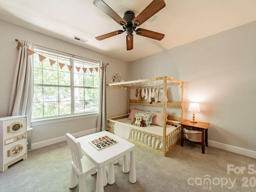 109 Lake Pine Road, Mooresville, NC 28117.  MLS# CAR4370847, YatesRealty ID 15591. 