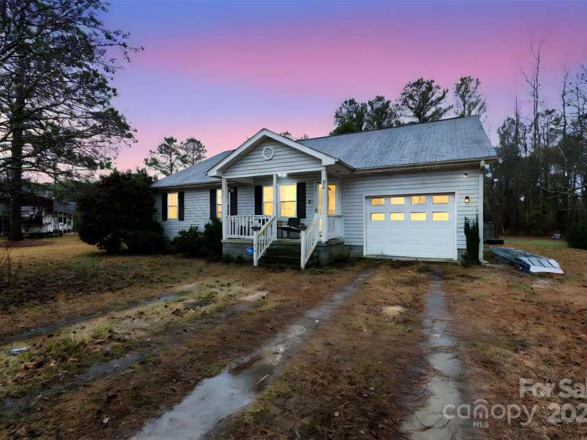 96 Conley Drive, Shannon, NC 28386.  MLS# CAR4250056, YatesRealty ID 15591. 
