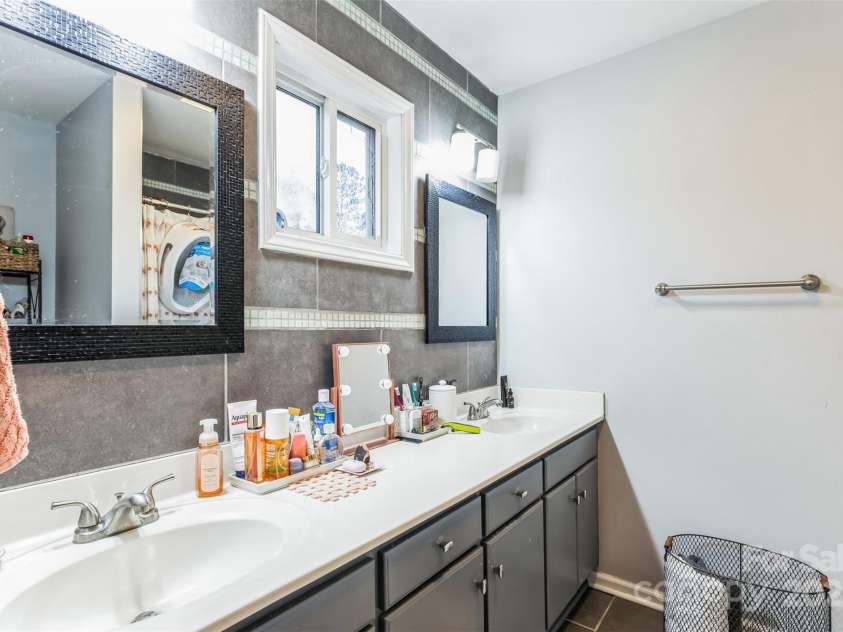 96 Conley Drive, Shannon, NC 28386.  MLS# CAR4250056, YatesRealty ID 15591. 