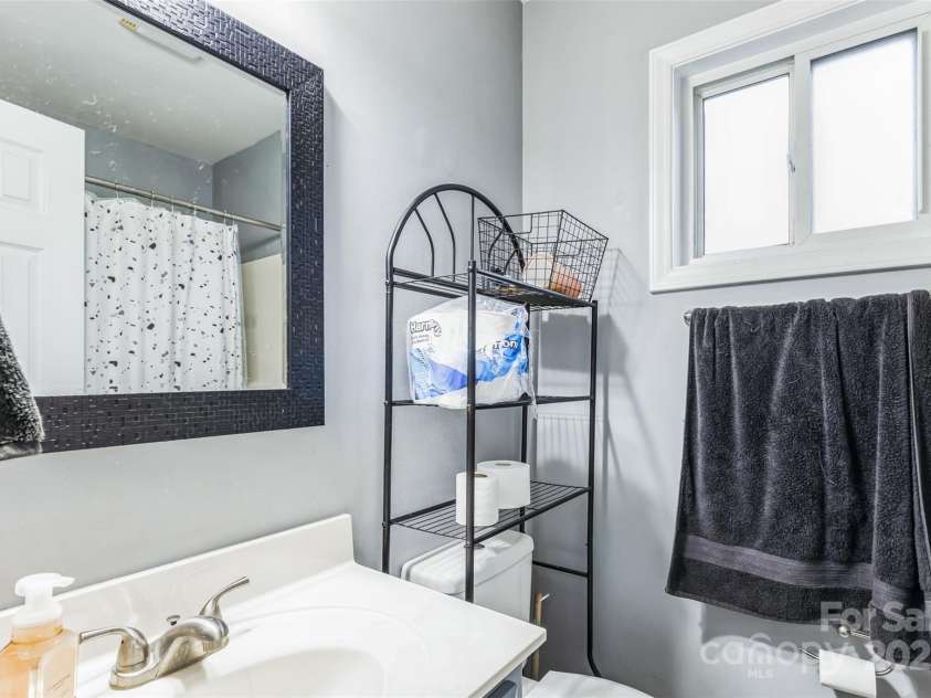 96 Conley Drive, Shannon, NC 28386.  MLS# CAR4250056, YatesRealty ID 15591. 