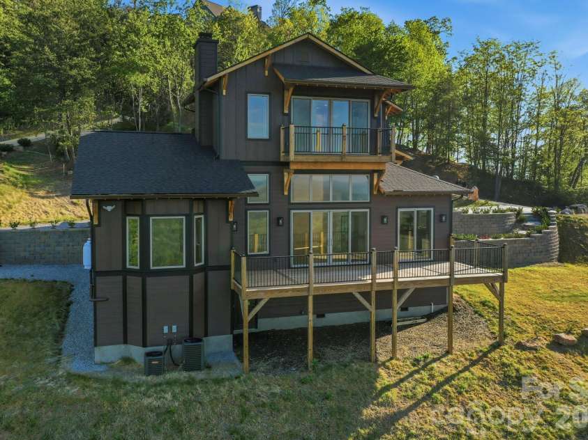 246 Half Moon Mile None, Lake Lure, NC 28746.  MLS# CAR4365590, YatesRealty ID 15592. 