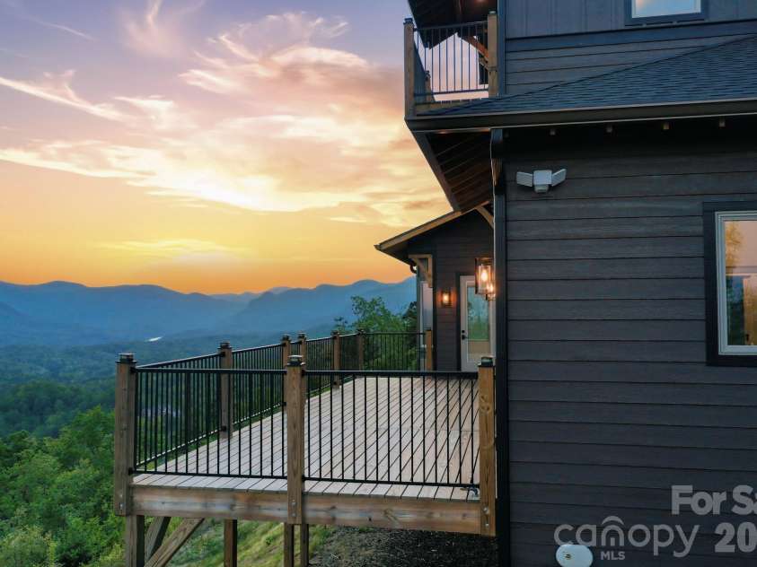 246 Half Moon Mile None, Lake Lure, NC 28746.  MLS# CAR4365590, YatesRealty ID 15592. 