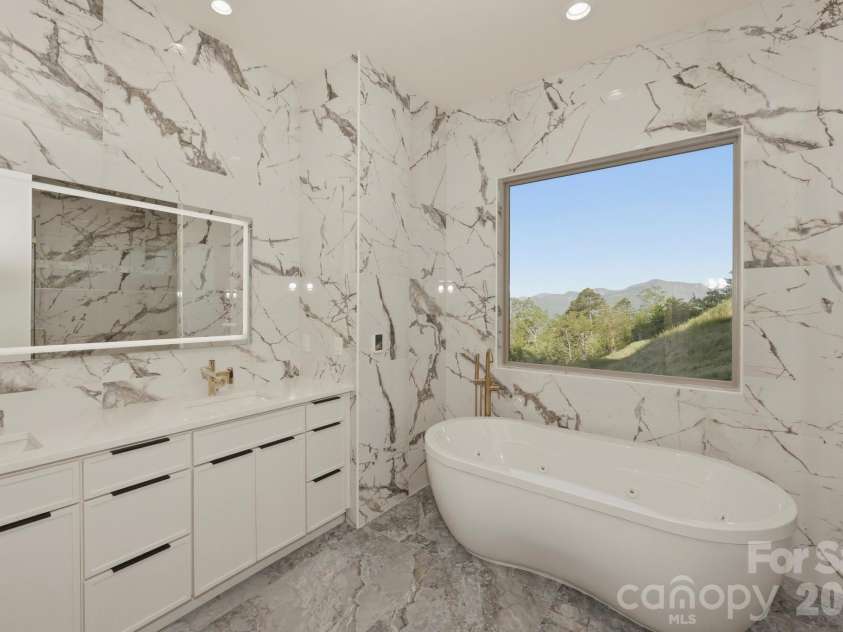 246 Half Moon Mile None, Lake Lure, NC 28746.  MLS# CAR4365590, YatesRealty ID 15592. 