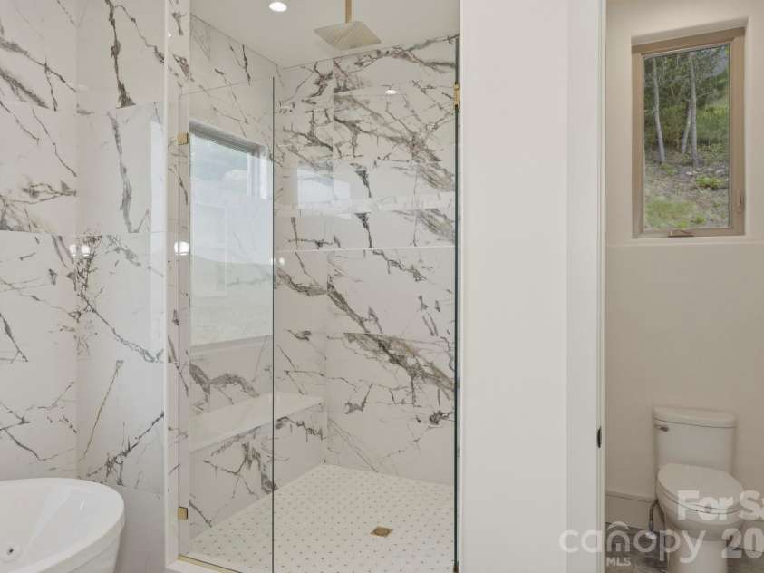246 Half Moon Mile None, Lake Lure, NC 28746.  MLS# CAR4365590, YatesRealty ID 15592. 