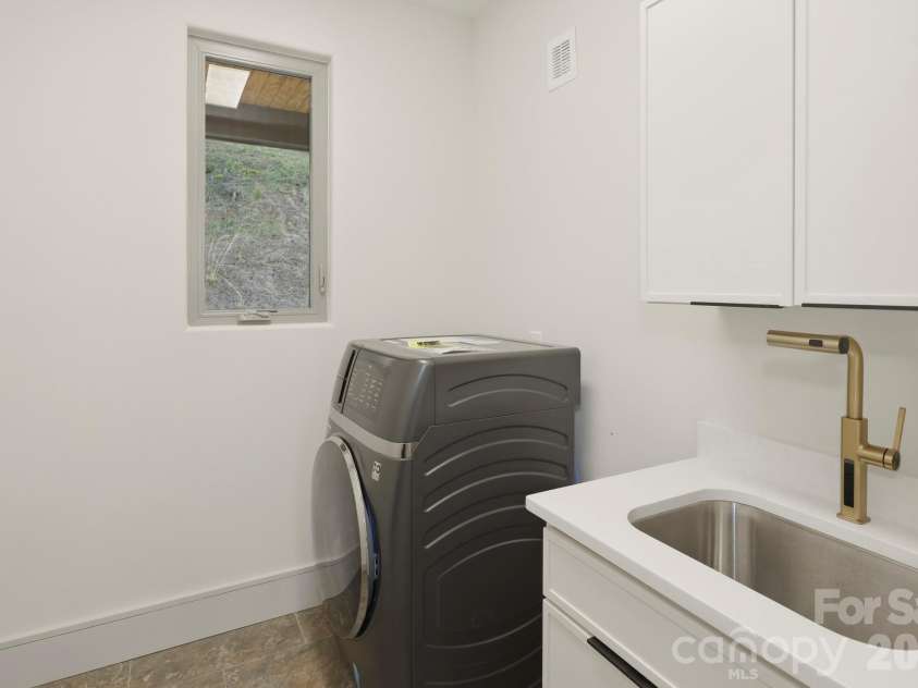 246 Half Moon Mile None, Lake Lure, NC 28746.  MLS# CAR4365590, YatesRealty ID 15592. 