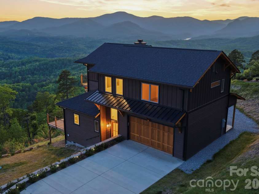 246 Half Moon Mile None, Lake Lure, NC 28746.  MLS# CAR4365590, YatesRealty ID 15592. 