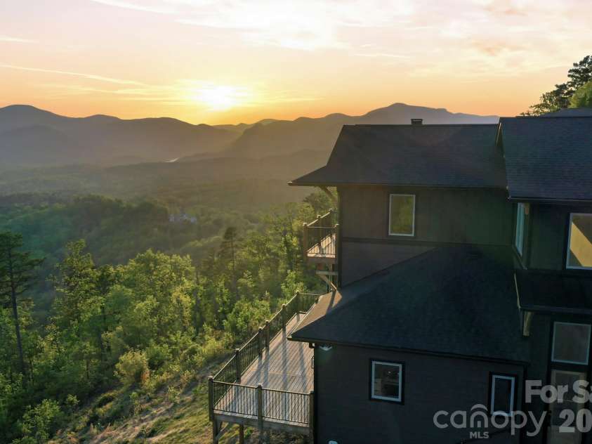 246 Half Moon Mile None, Lake Lure, NC 28746.  MLS# CAR4365590, YatesRealty ID 15592. 