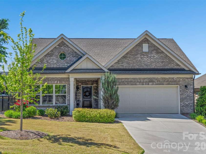 935 Stone Village Drive, Tega Cay, SC 29708.  MLS# CAR4370800, YatesRealty ID 15593. 