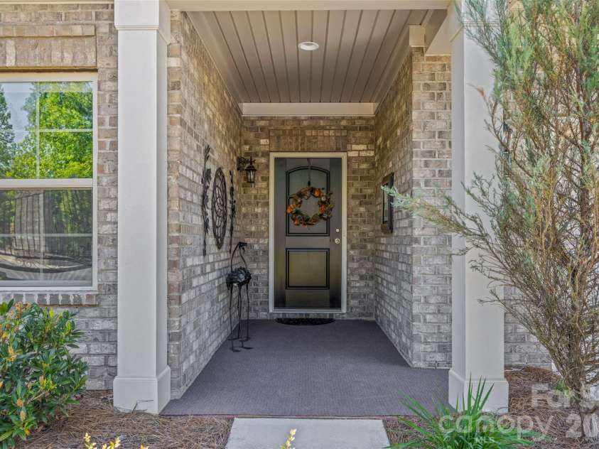 935 Stone Village Drive, Tega Cay, SC 29708.  MLS# CAR4370800, YatesRealty ID 15593. 