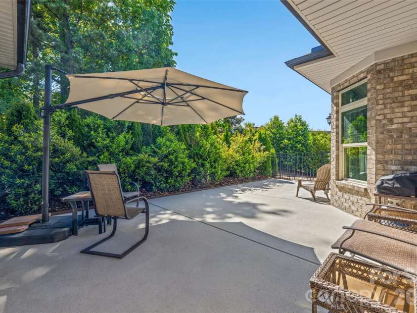 935 Stone Village Drive, Tega Cay, SC 29708.  MLS# CAR4370800, YatesRealty ID 15593. 