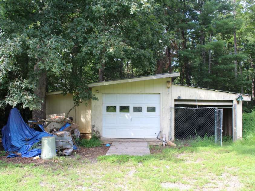 2556 NC 126 Highway, Morganton, NC 28655.  MLS# CAR4294622, YatesRealty ID 15595. 