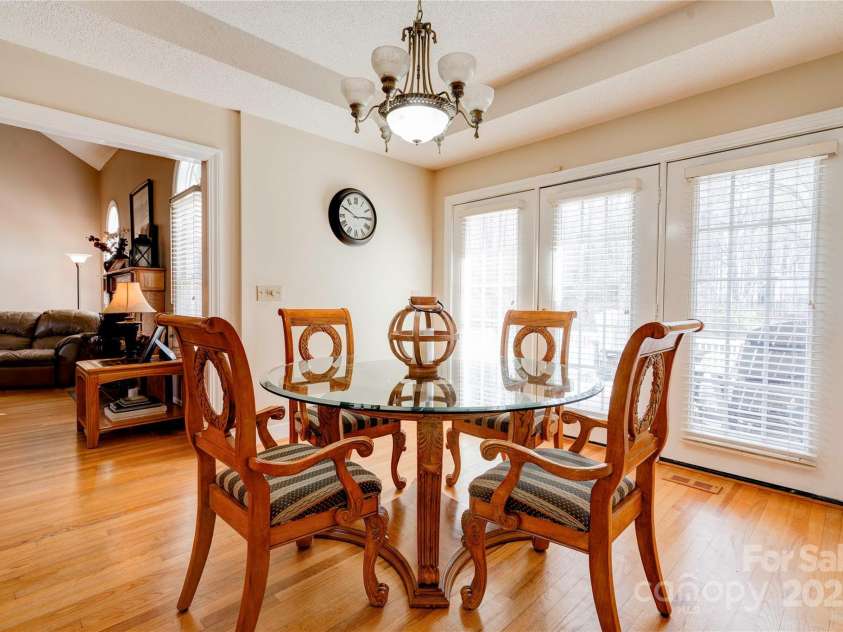 1026 Stage Coach Trail, Lawndale, NC 28090.  MLS# CAR4239349, YatesRealty ID 15597. Breakfast Room