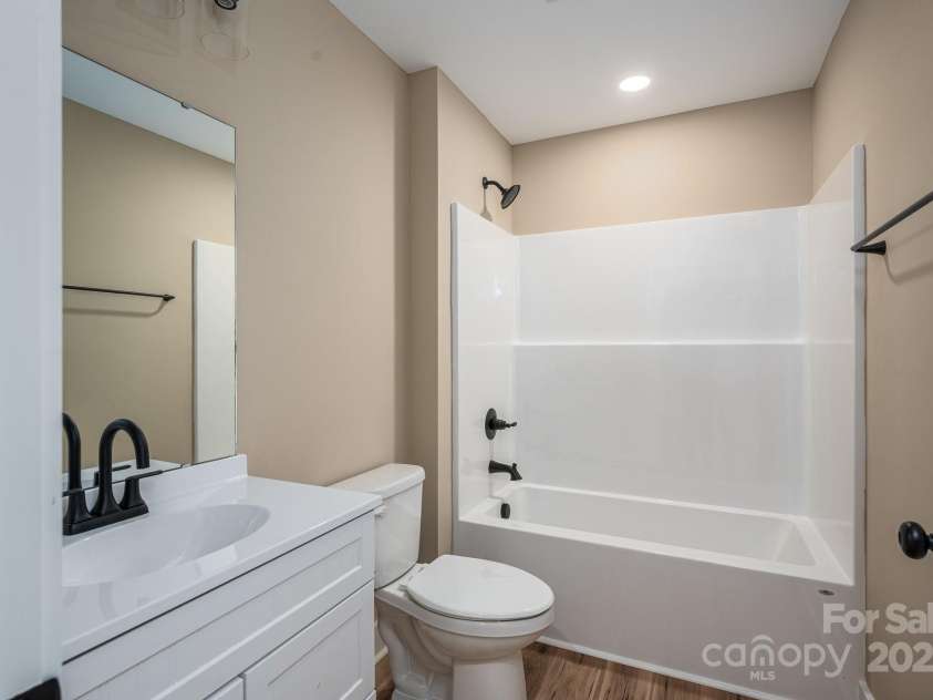 355 Northbrook III School Road, Vale, NC 28164.  MLS# CAR4256621, YatesRealty ID 15598. Bath