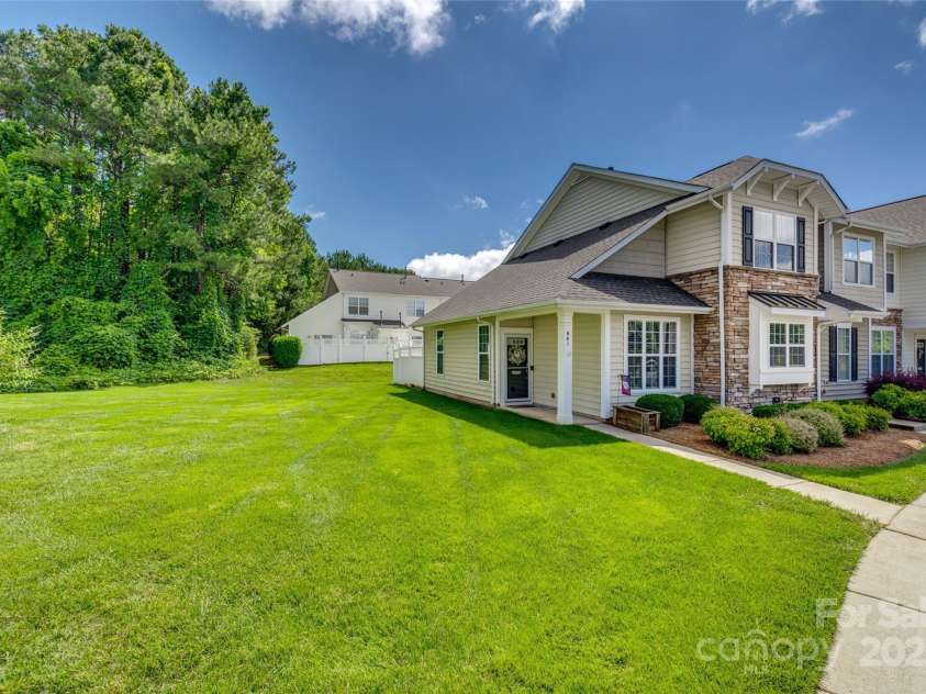 841 Lacebark Drive, Rock Hill, SC 29732.  MLS# CAR4261380, YatesRealty ID 15599. 