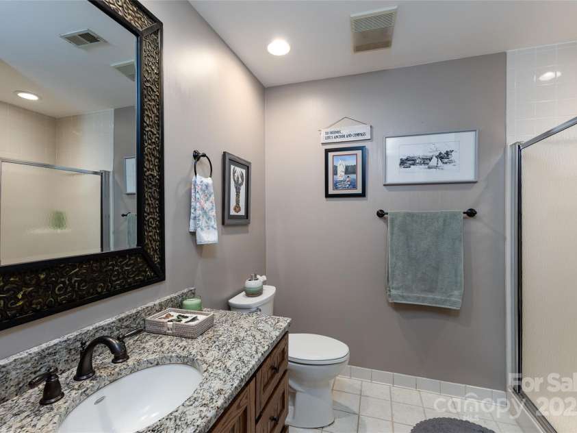 86 Racquet Club Villas Drive, Sapphire, NC 28774.  MLS# CAR4294563, YatesRealty ID 1560. 