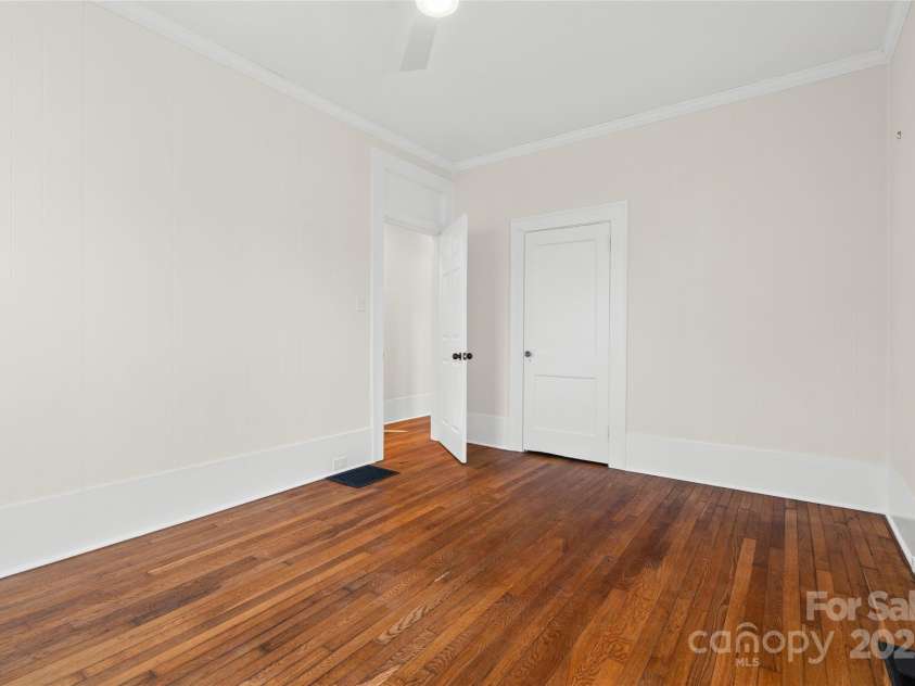 89 Winston Avenue, Asheville, NC 28803.  MLS# CAR4232532, YatesRealty ID 15600. Bedroom2