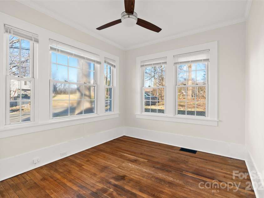 89 Winston Avenue, Asheville, NC 28803.  MLS# CAR4232532, YatesRealty ID 15600. Bedroom3/office