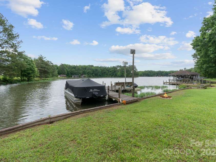 281 Emerald Shores Road, Mount Gilead, NC 27306.  MLS# CAR4253854, YatesRealty ID 15603. 