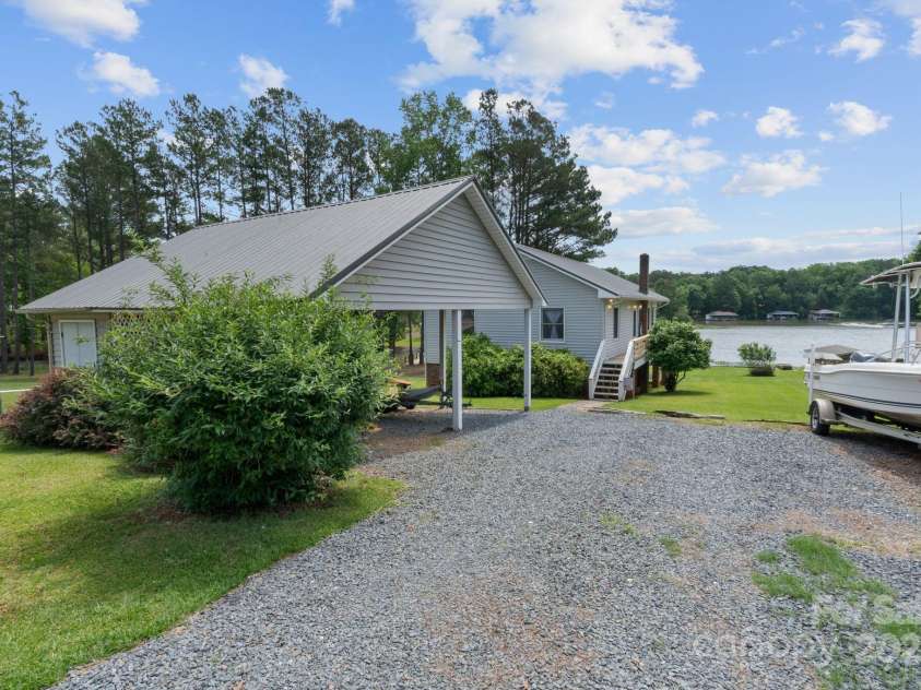281 Emerald Shores Road, Mount Gilead, NC 27306.  MLS# CAR4253854, YatesRealty ID 15603. 