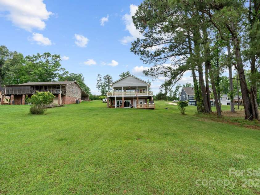 281 Emerald Shores Road, Mount Gilead, NC 27306.  MLS# CAR4253854, YatesRealty ID 15603. 