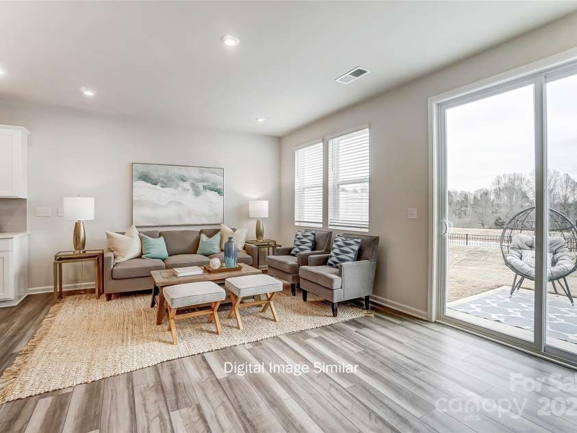 7144 Hodges Meadow Lane, Charlotte, NC 28213.  MLS# CAR4243551, YatesRealty ID 15604. 