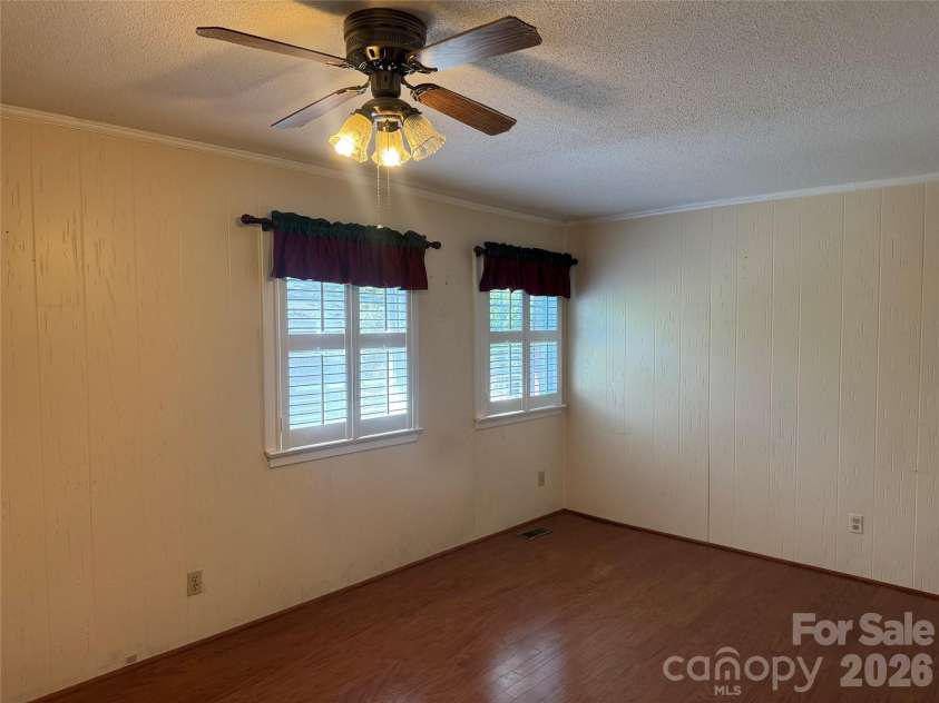 809 Katherine Avenue, Kings Mountain, NC 28086.  MLS# CAR4328918, YatesRealty ID 15604. Bedroom1