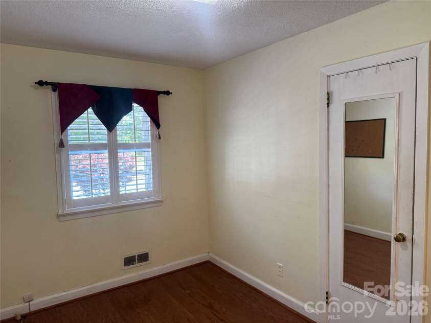 809 Katherine Avenue, Kings Mountain, NC 28086.  MLS# CAR4328918, YatesRealty ID 15604. Bedroom3