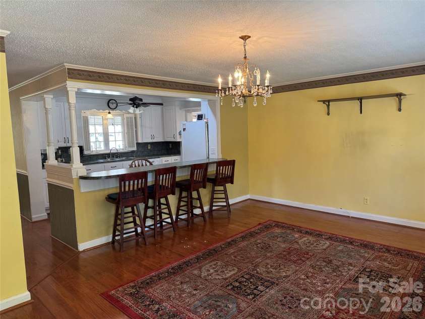 809 Katherine Avenue, Kings Mountain, NC 28086.  MLS# CAR4328918, YatesRealty ID 15604. Living room