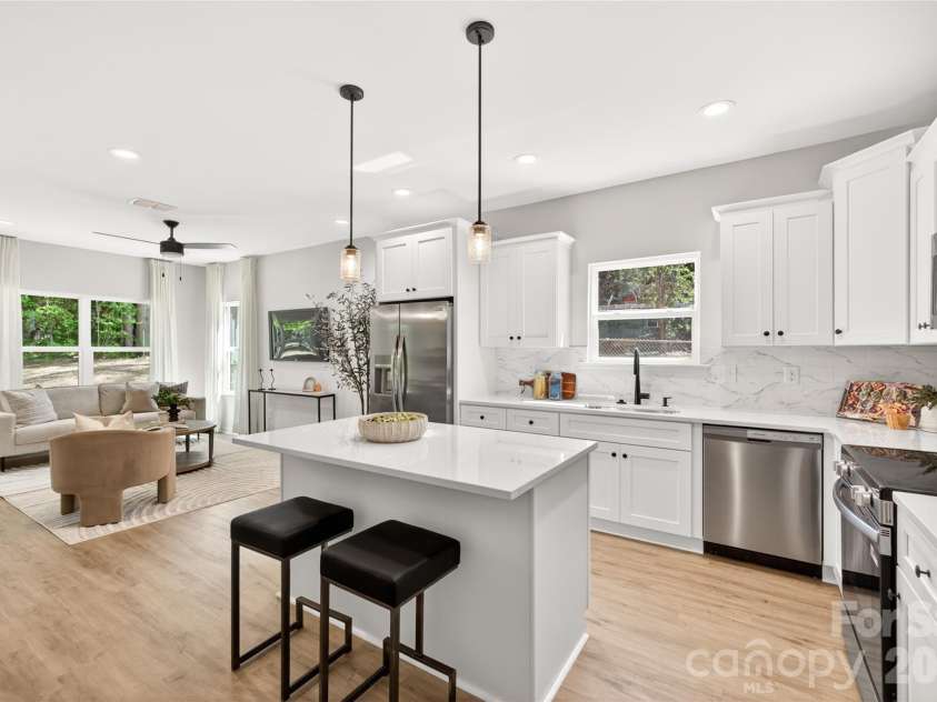171 Dry Dock Loop, Mooresville, NC 28117.  MLS# CAR4368077, YatesRealty ID 15607. 