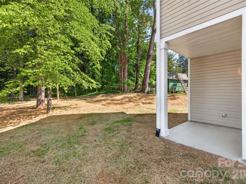171 Dry Dock Loop, Mooresville, NC 28117.  MLS# CAR4368077, YatesRealty ID 15607. 
