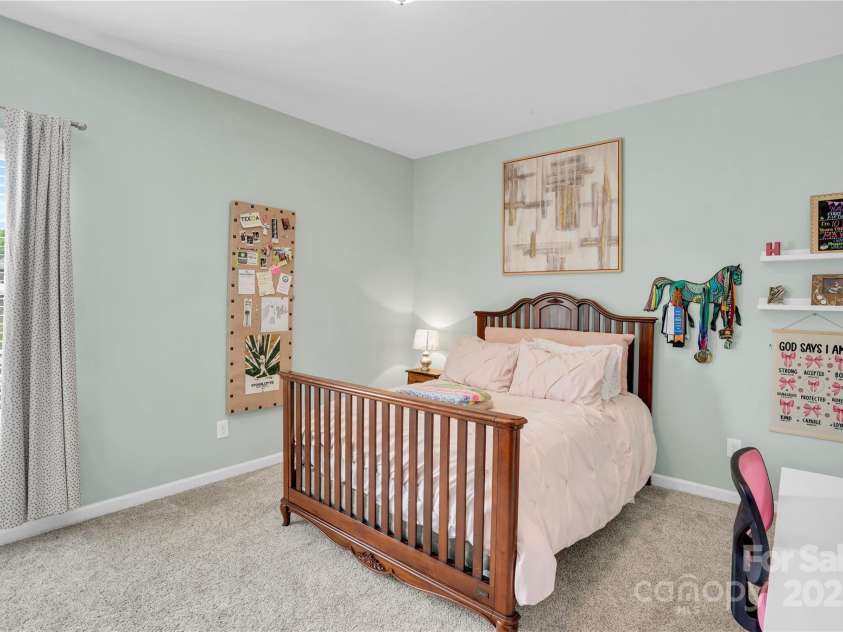 2655 Stonewood View, Kannapolis, NC 28081.  MLS# CAR4250077, YatesRealty ID 15607. 