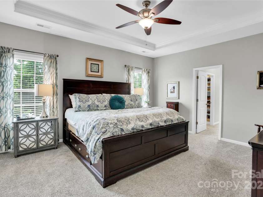 2655 Stonewood View, Kannapolis, NC 28081.  MLS# CAR4250077, YatesRealty ID 15607. 