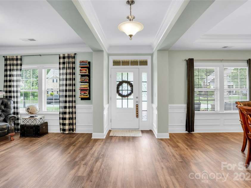 2655 Stonewood View, Kannapolis, NC 28081.  MLS# CAR4250077, YatesRealty ID 15607. 